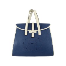 Borsa Hermes 08c Flap blu con finiture in pelle bianco sporco