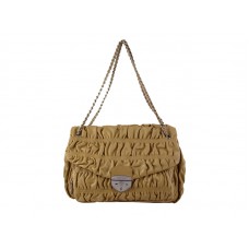Borsa a tracolla Prada in nappa goffrata color senape