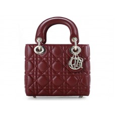 Borsa Dior Nano in pelle con hardware dorato e bordeaux
