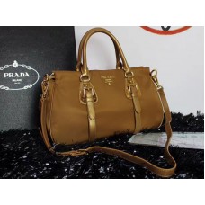 Borsa a mano Prada Tessuto Nylon Soft Vitello in pelle Cammello