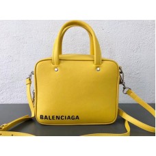 Borsa Balenciaga Triangle Square Xs gialla 513995c8k021004