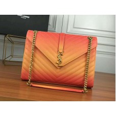 Borsa a tracolla Saint Laurent Ysl Monogram in pelle matelassé arancione