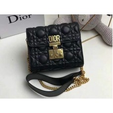 Borsa Dior Dioraddict Mini in pelle di agnello Nera