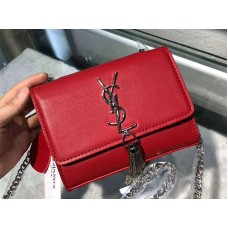 Portafoglio con catena Kate di Saint Laurent in pelle di vitello rossa