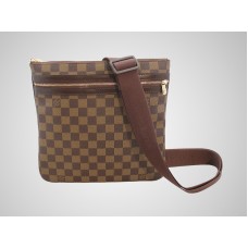 Custodia Damier Bosphore di Louis Vuitton