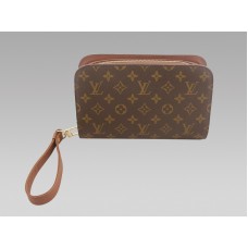 Pochette Orsay con monogramma Louis Vuitton
