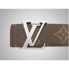 Cintura monogramma iniziale Louis Vuitton con fibbia argentata
