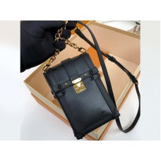 Louis Vuitton Epi Leather Trunk Cellphone Chain Nero m44184